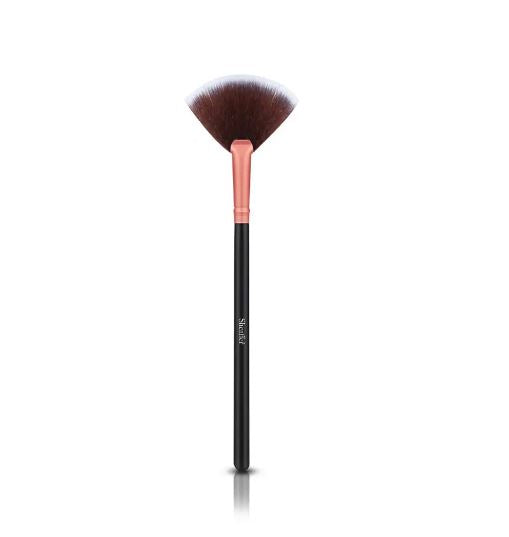 Colour Institute Fan Brush