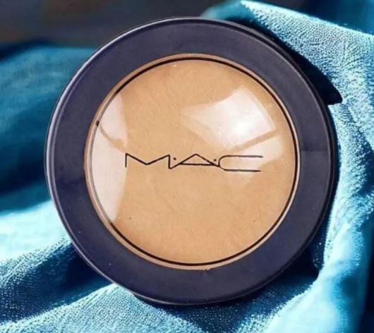 MAC WET BASE WITH ALL VARIENT AND ALL SKIN TYPES WATER PROOF ORIGINAL