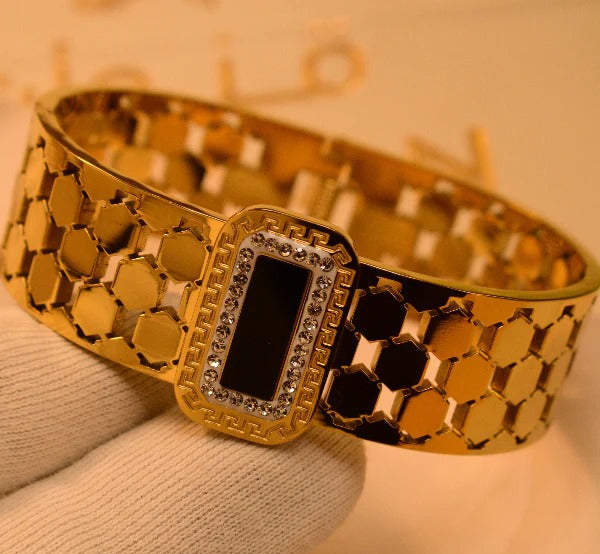 Branded Stainless Steel Bracelet – Premium Quality & Timeless Style