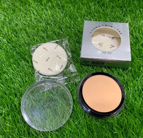 Etude Twin Cake Compact Powder With Puff